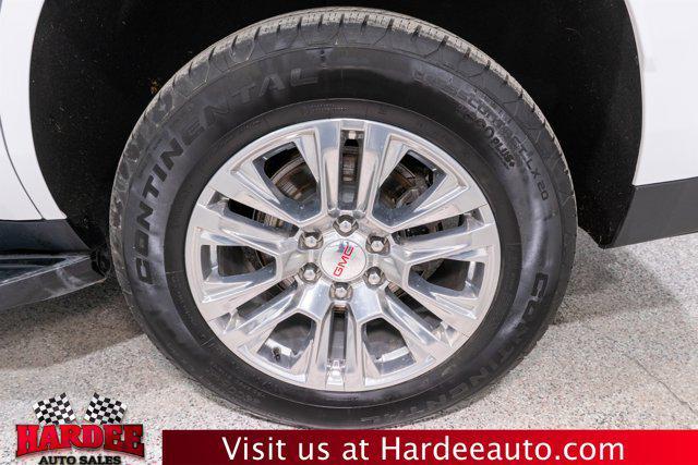 used 2025 GMC Yukon car, priced at $69,900