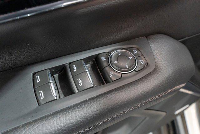 used 2025 GMC Yukon car, priced at $69,900