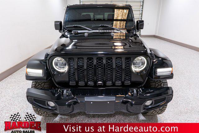 used 2023 Jeep Gladiator car, priced at $36,412