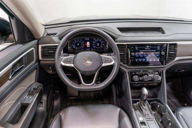 used 2023 Volkswagen Atlas car, priced at $30,900
