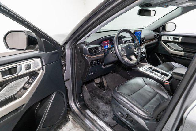 used 2024 Ford Explorer car, priced at $30,902