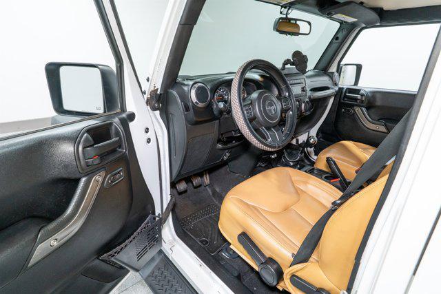 used 2015 Jeep Wrangler Unlimited car, priced at $16,900