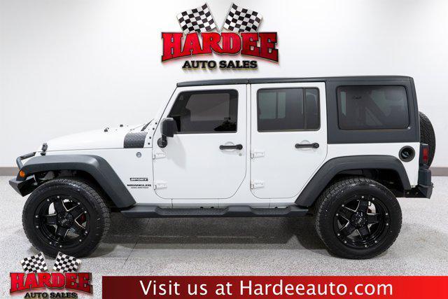 used 2015 Jeep Wrangler Unlimited car, priced at $16,900