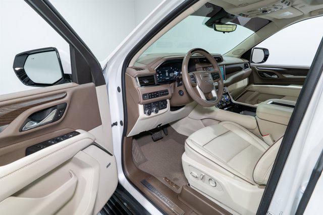 used 2023 GMC Yukon XL car, priced at $74,900