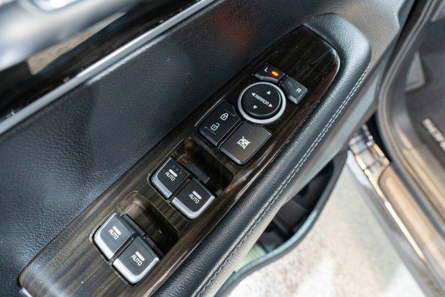 used 2019 Kia Sorento car, priced at $10,900