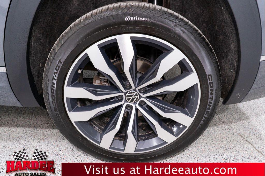 used 2021 Volkswagen Atlas car, priced at $32,299
