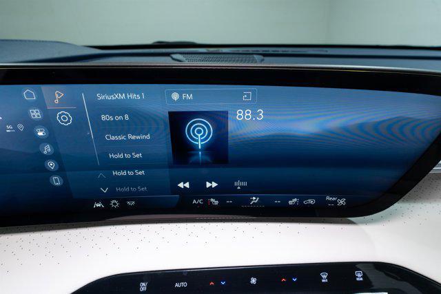 used 2025 Buick Enclave car, priced at $53,900