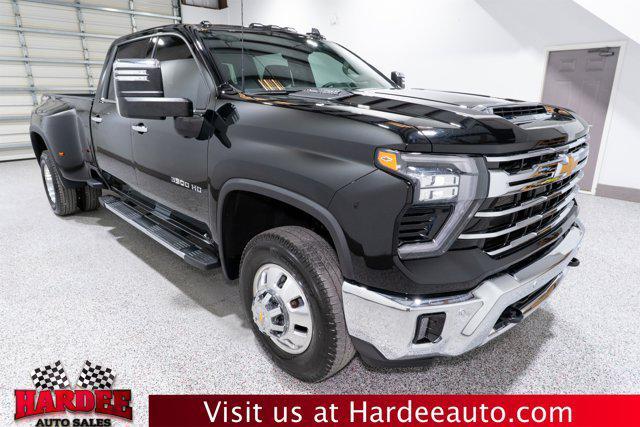 used 2025 Chevrolet Silverado 3500 car, priced at $76,900