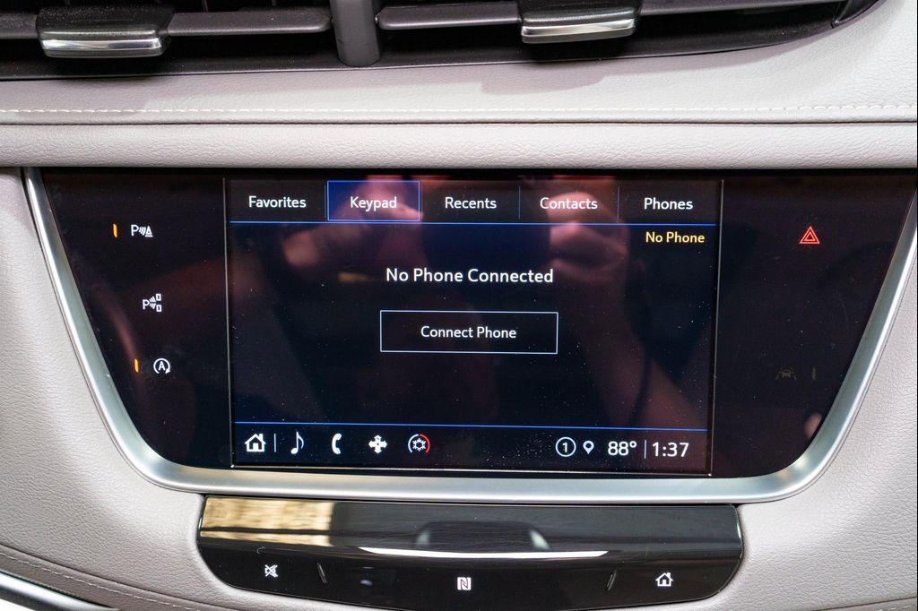 used 2021 Cadillac XT5 car, priced at $32,608