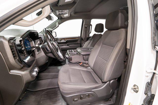 used 2023 GMC Sierra 1500 car, priced at $37,900