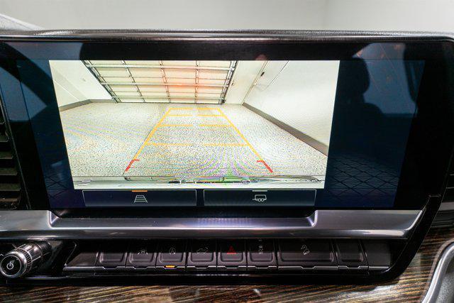 used 2023 GMC Sierra 1500 car, priced at $37,900