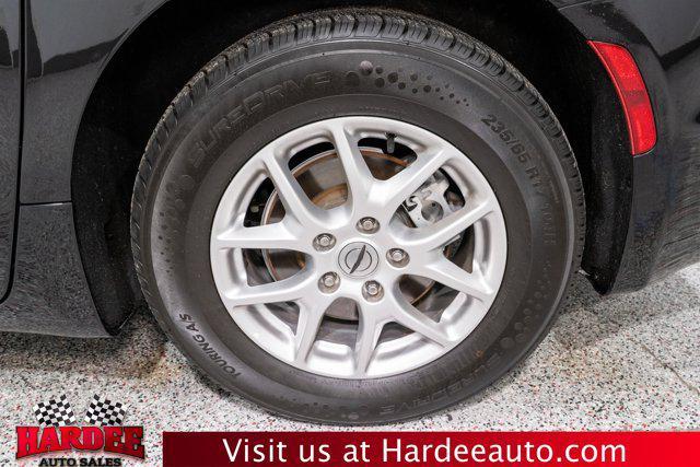 used 2024 Chrysler Pacifica car, priced at $26,900