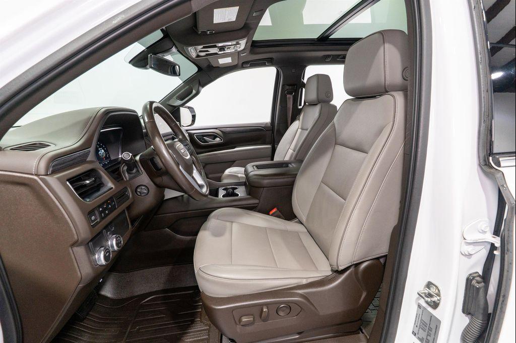 used 2022 GMC Yukon car, priced at $37,299