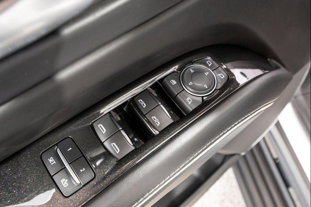 used 2023 Cadillac Escalade ESV car, priced at $76,299