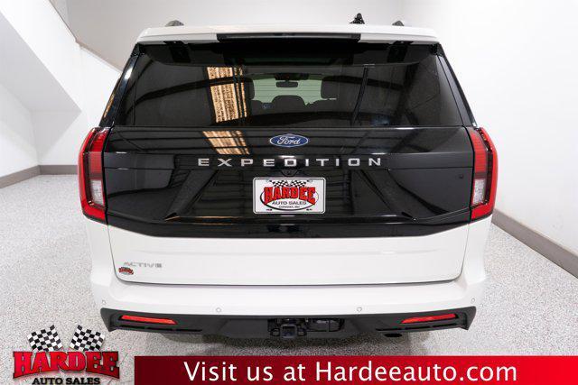 used 2025 Ford Expedition car, priced at $59,900