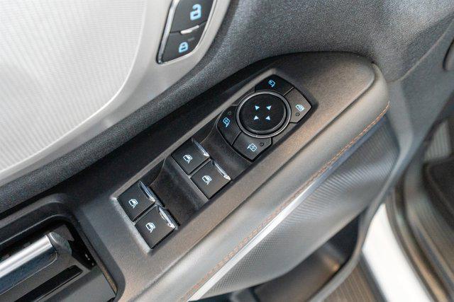 used 2025 Ford Expedition car, priced at $59,900