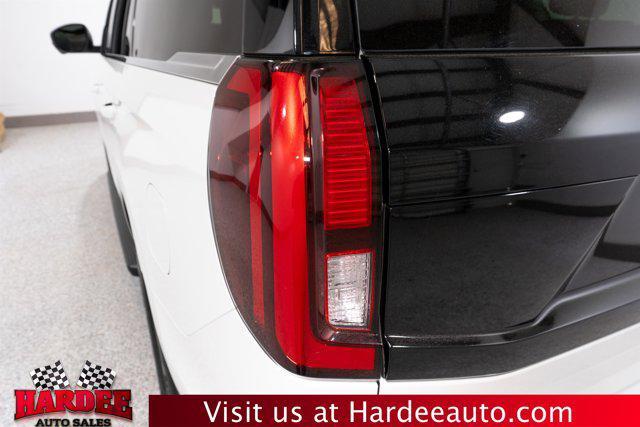 used 2025 Ford Expedition car, priced at $59,900