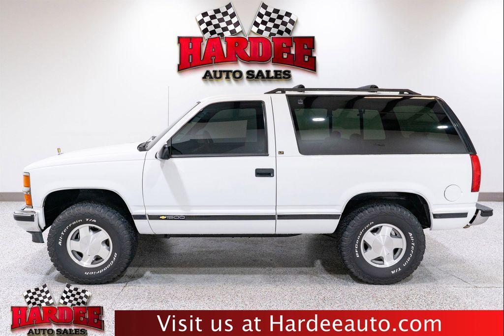 used 1995 Chevrolet Tahoe car, priced at $15,299