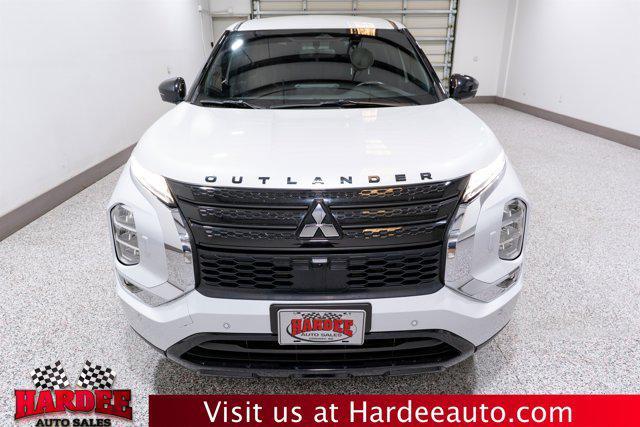used 2023 Mitsubishi Outlander car, priced at $19,900