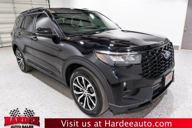 used 2025 Ford Explorer car, priced at $39,900