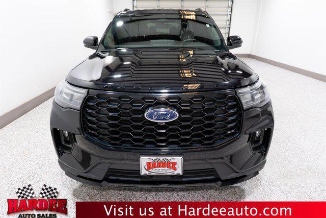 used 2025 Ford Explorer car, priced at $39,900