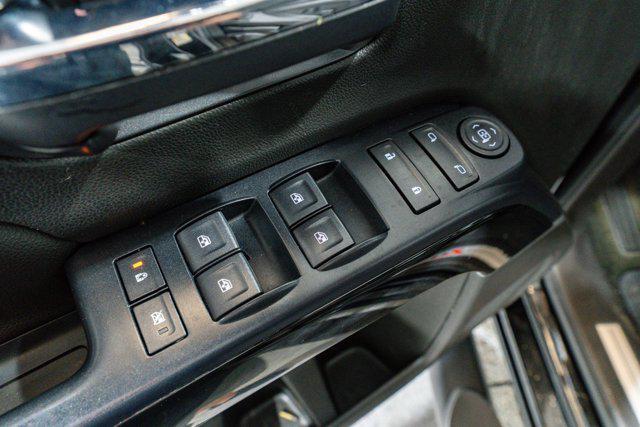 used 2018 Chevrolet Silverado 1500 car, priced at $31,900