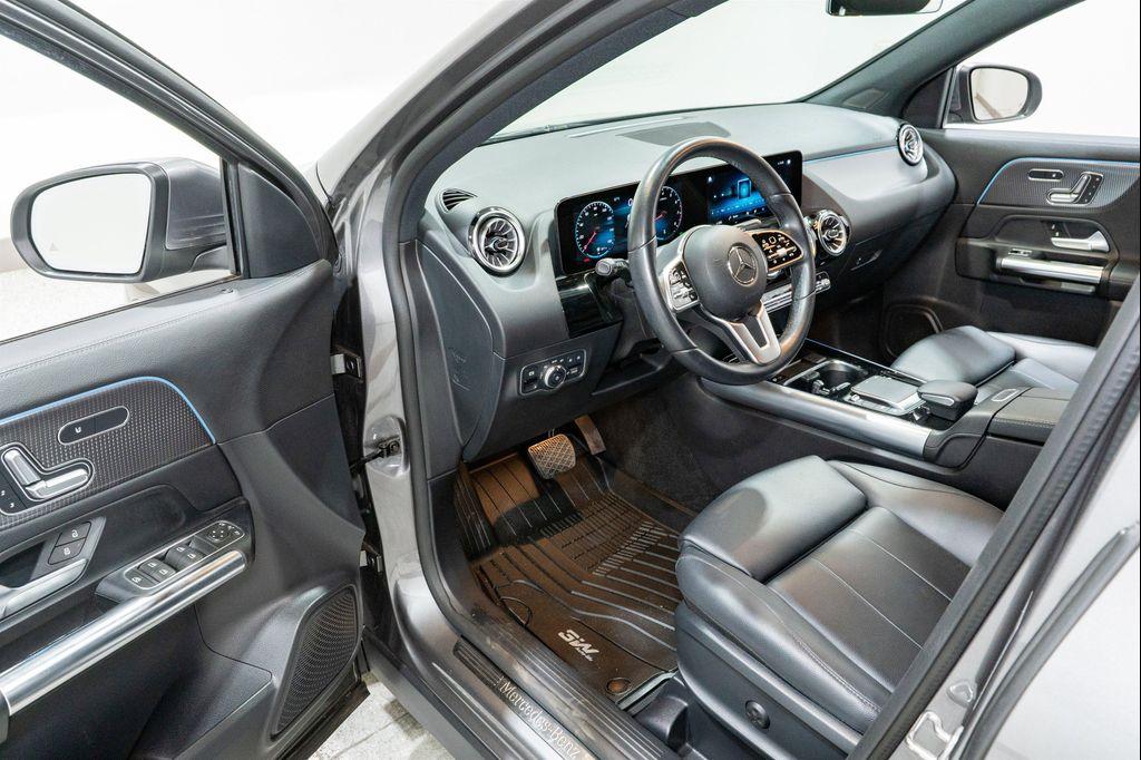used 2022 Mercedes-Benz GLA 250 car, priced at $28,900