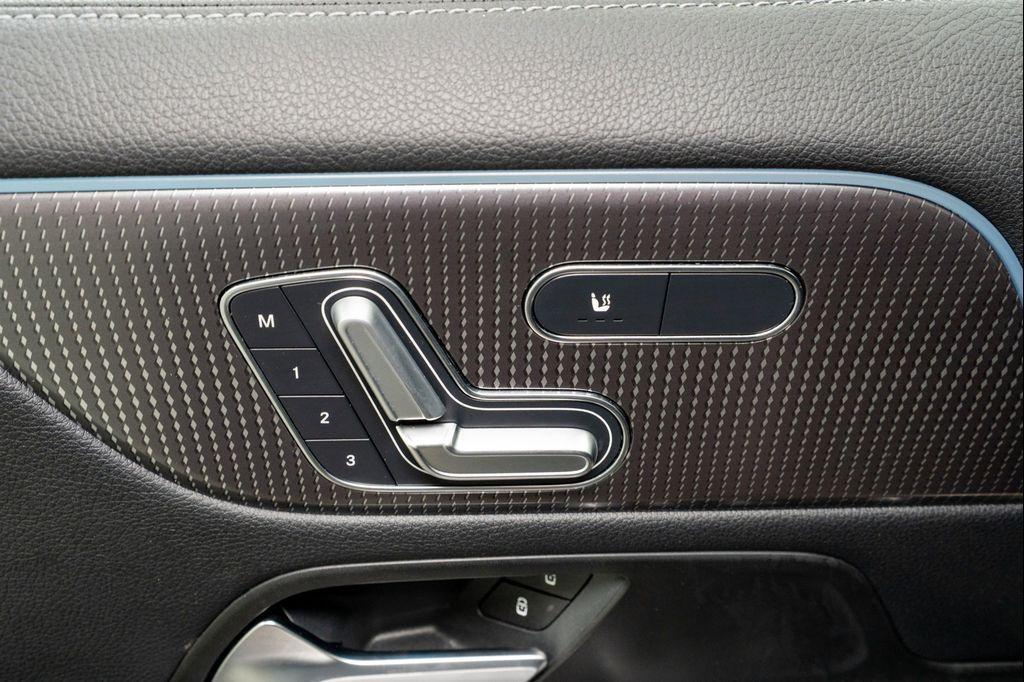 used 2022 Mercedes-Benz GLA 250 car, priced at $28,900