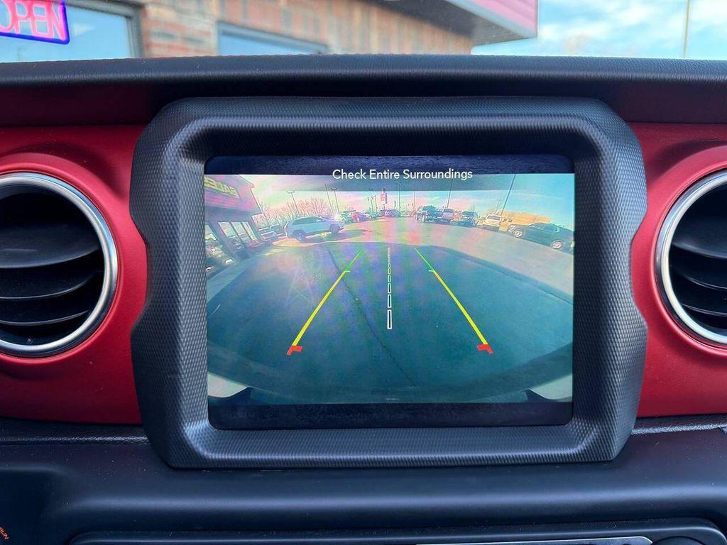 used 2020 Jeep Wrangler Unlimited car, priced at $28,900