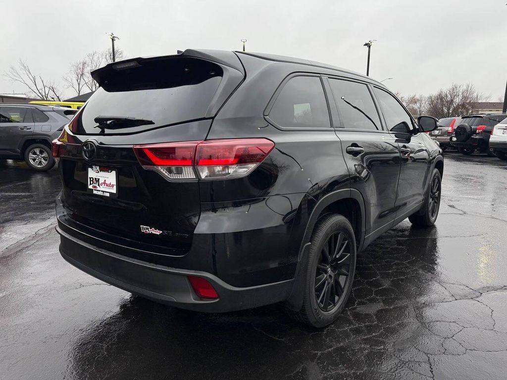 used 2019 Toyota Highlander car, priced at $22,600