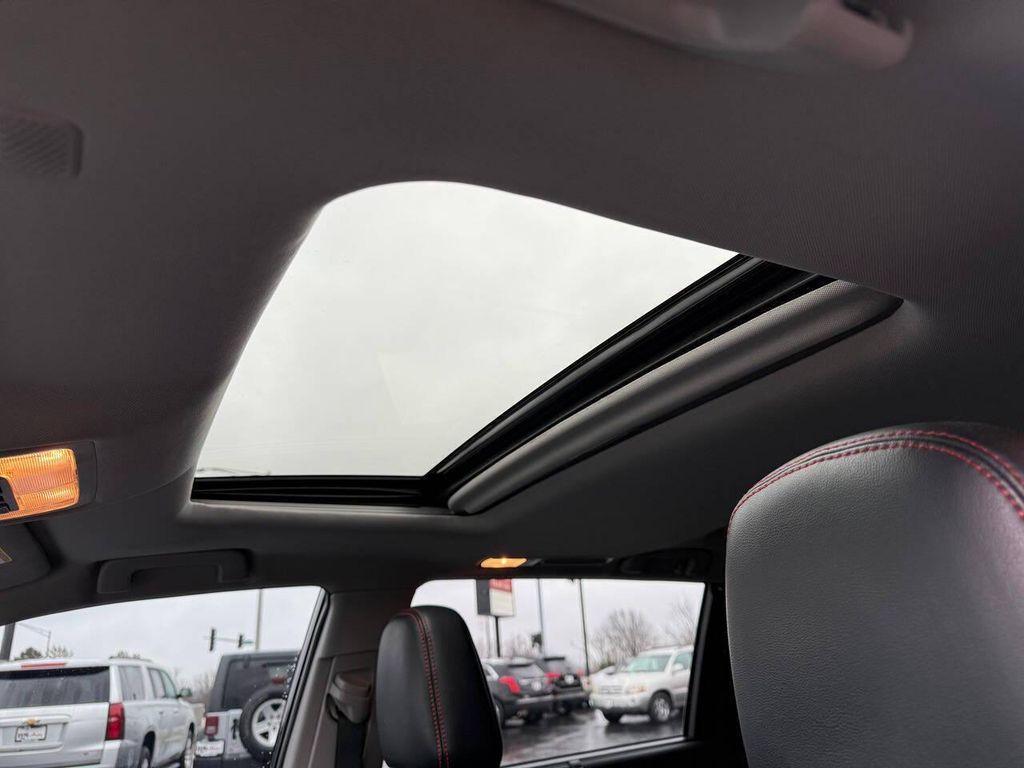 used 2019 Toyota Highlander car, priced at $22,600