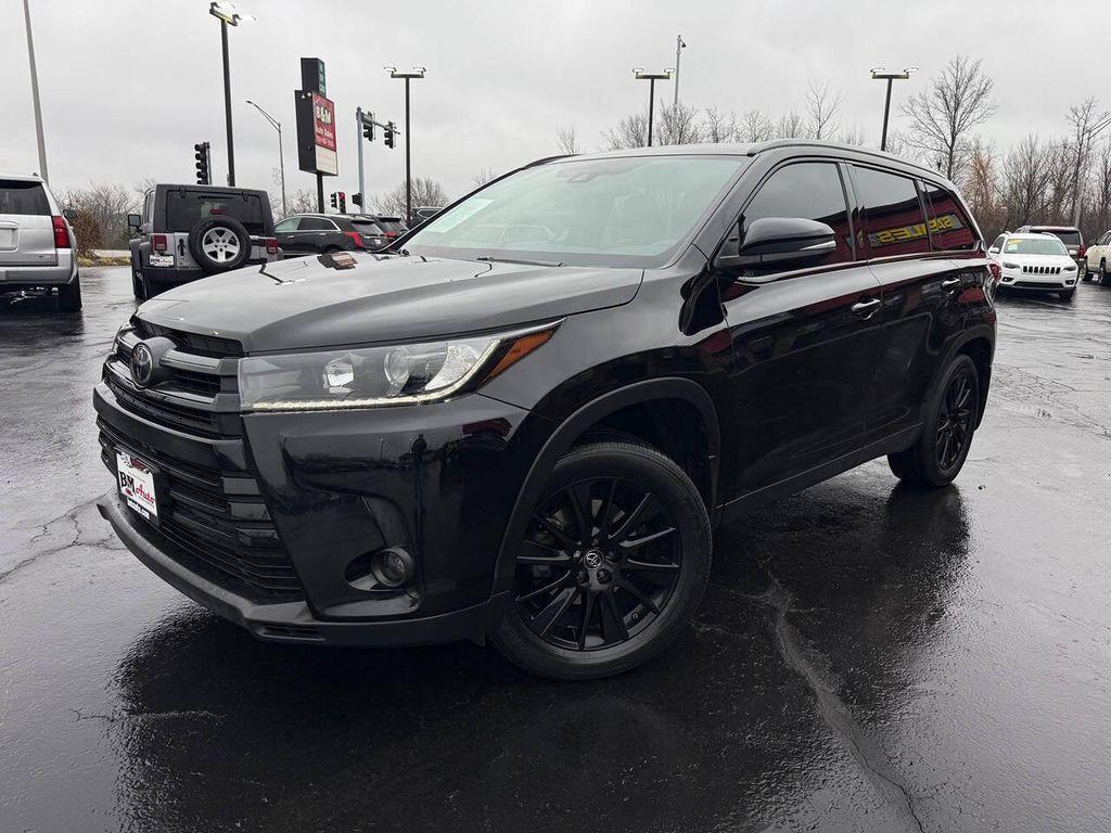 used 2019 Toyota Highlander car, priced at $22,600