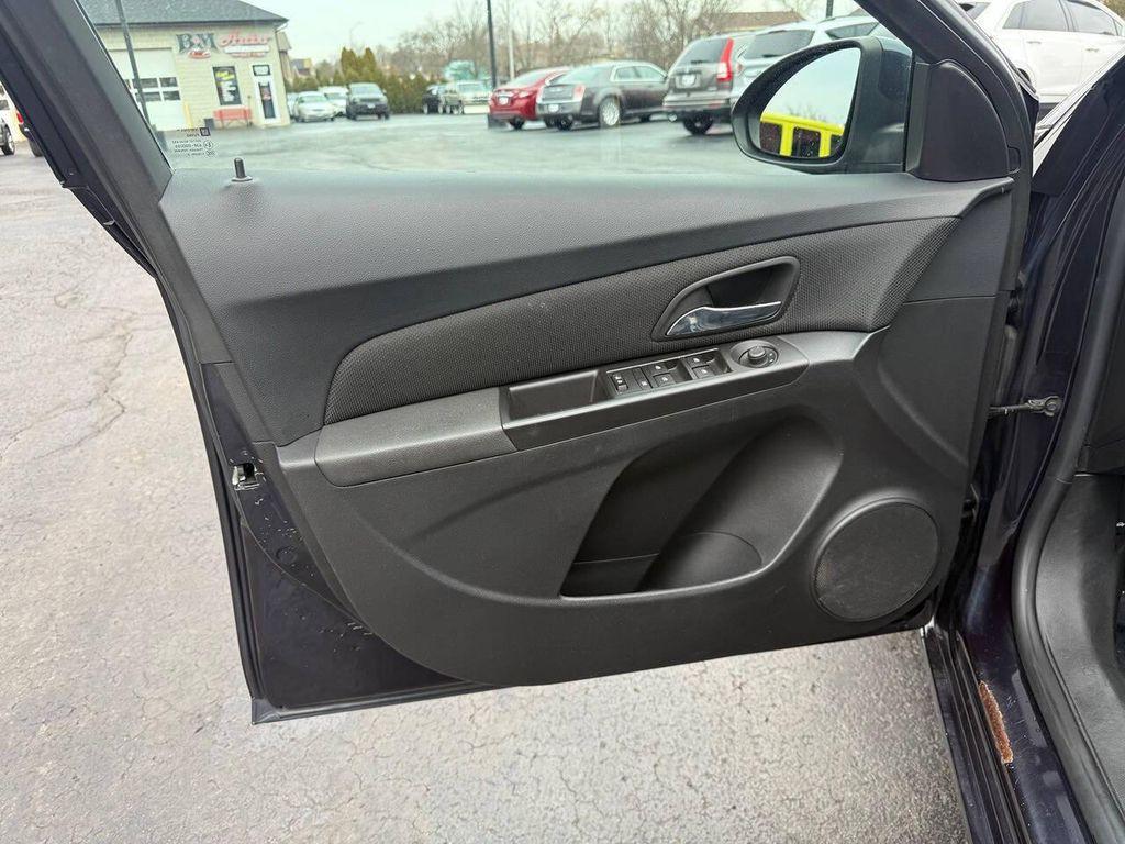 used 2016 Chevrolet Cruze Limited car, priced at $7,900