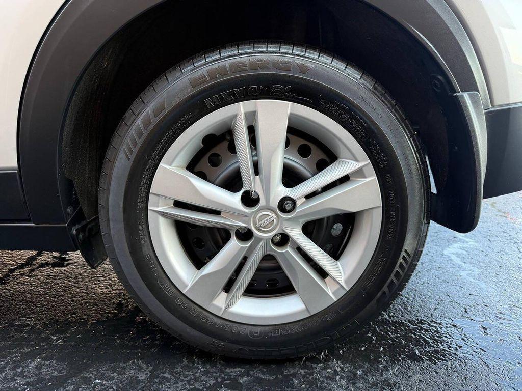 used 2020 Nissan Kicks car, priced at $10,900