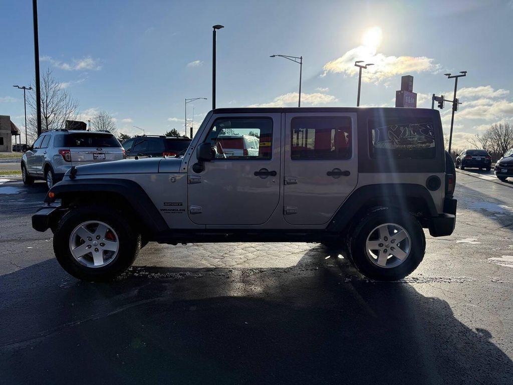 used 2013 Jeep Wrangler Unlimited car, priced at $12,900