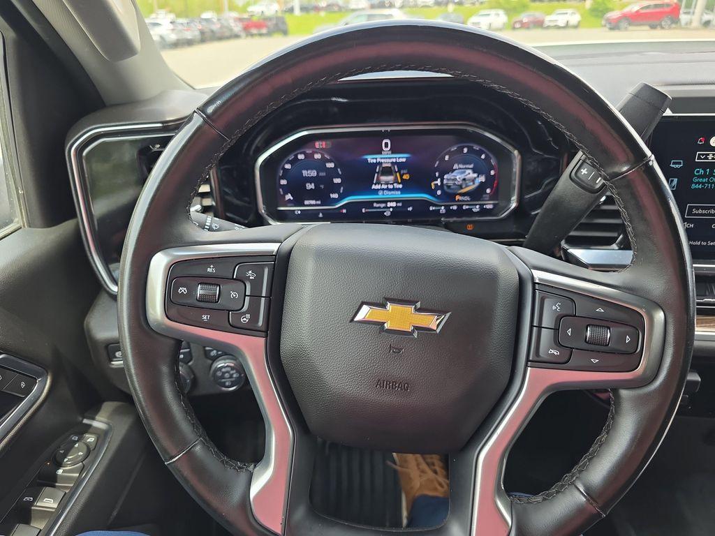 used 2025 Chevrolet Silverado 2500 car, priced at $65,089