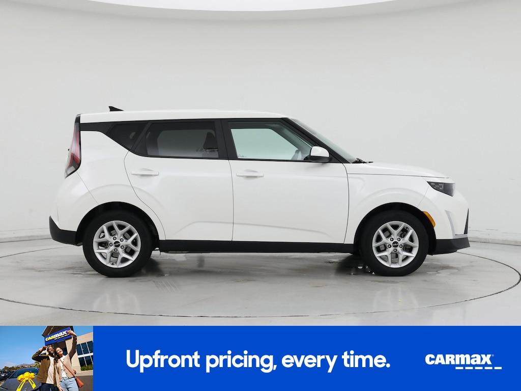 used 2023 Kia Soul car, priced at $17,998