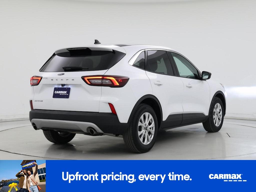used 2024 Ford Escape car, priced at $19,998