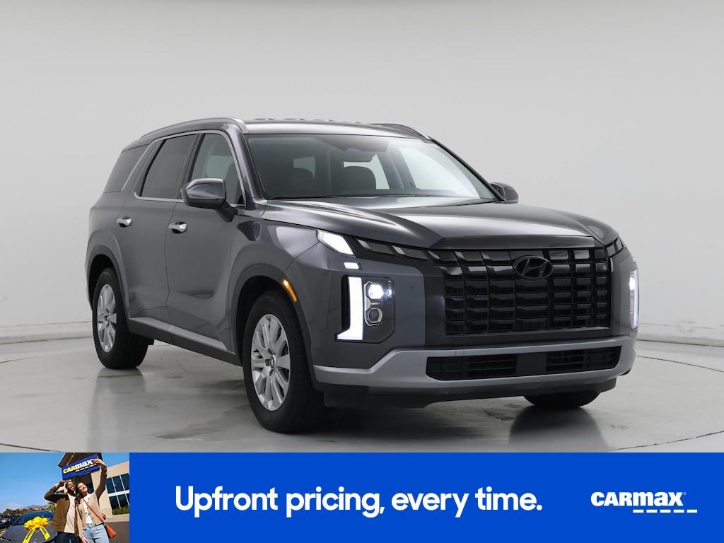 used 2025 Hyundai Palisade car, priced at $35,998
