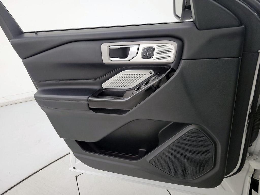 used 2022 Ford Explorer car, priced at $38,998