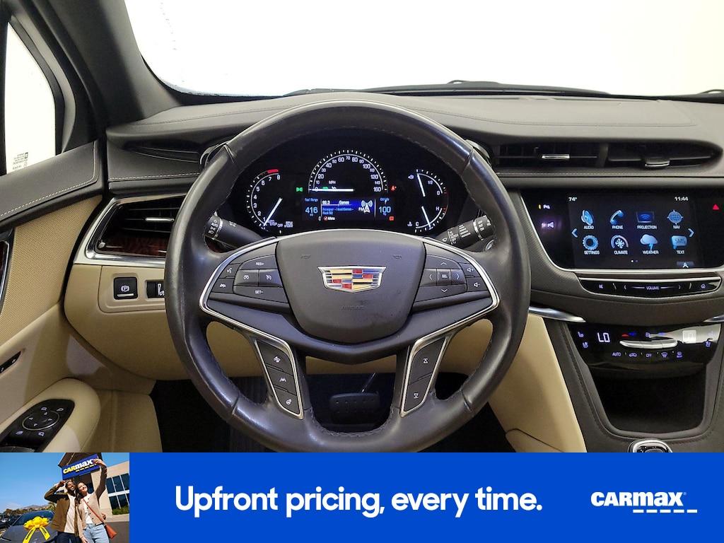 used 2018 Cadillac XT5 car, priced at $27,998