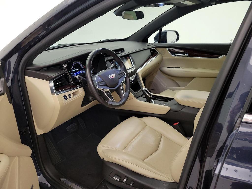 used 2018 Cadillac XT5 car, priced at $27,998