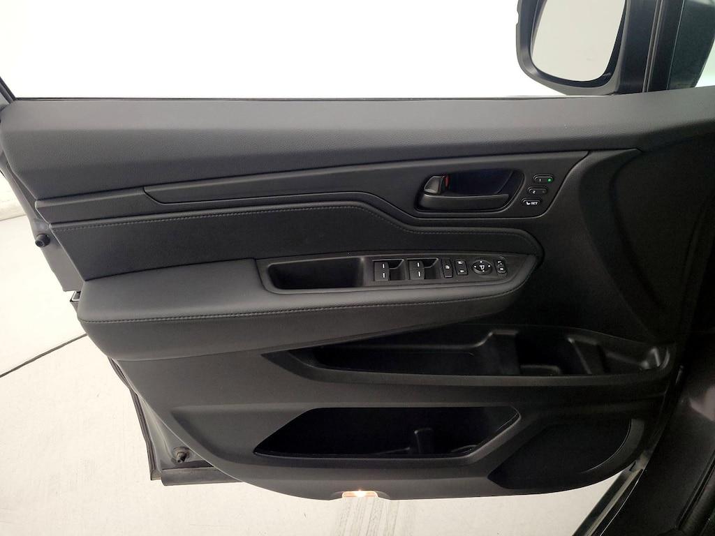 used 2025 Honda Odyssey car, priced at $39,998
