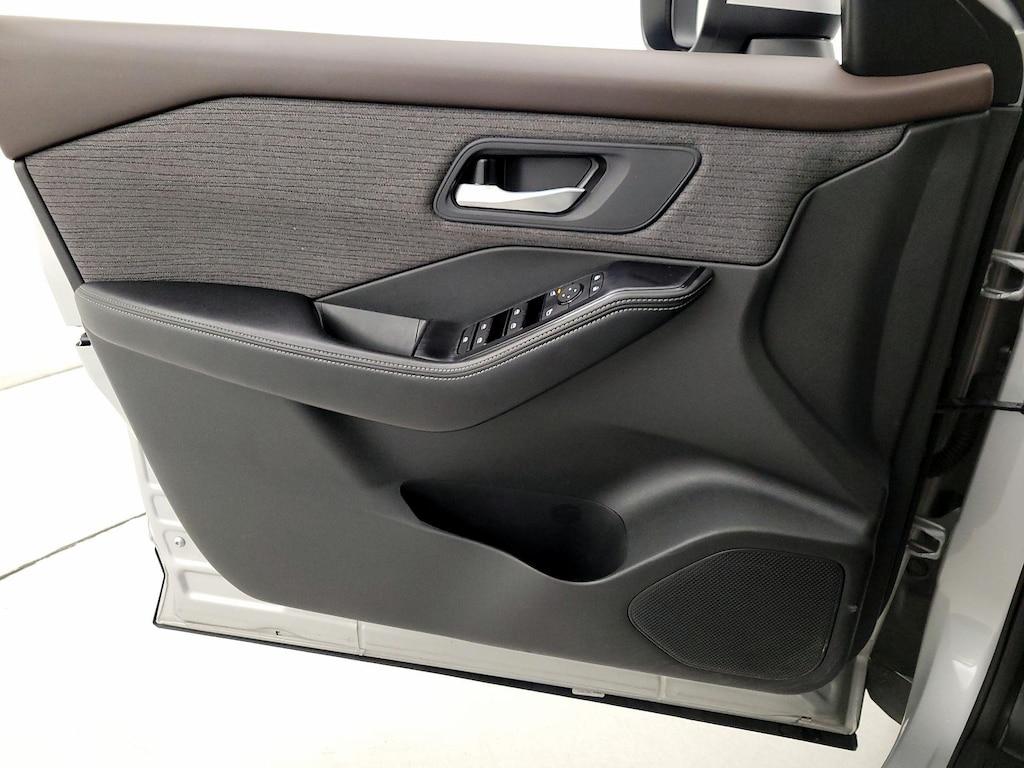 used 2023 Nissan Rogue car, priced at $19,998