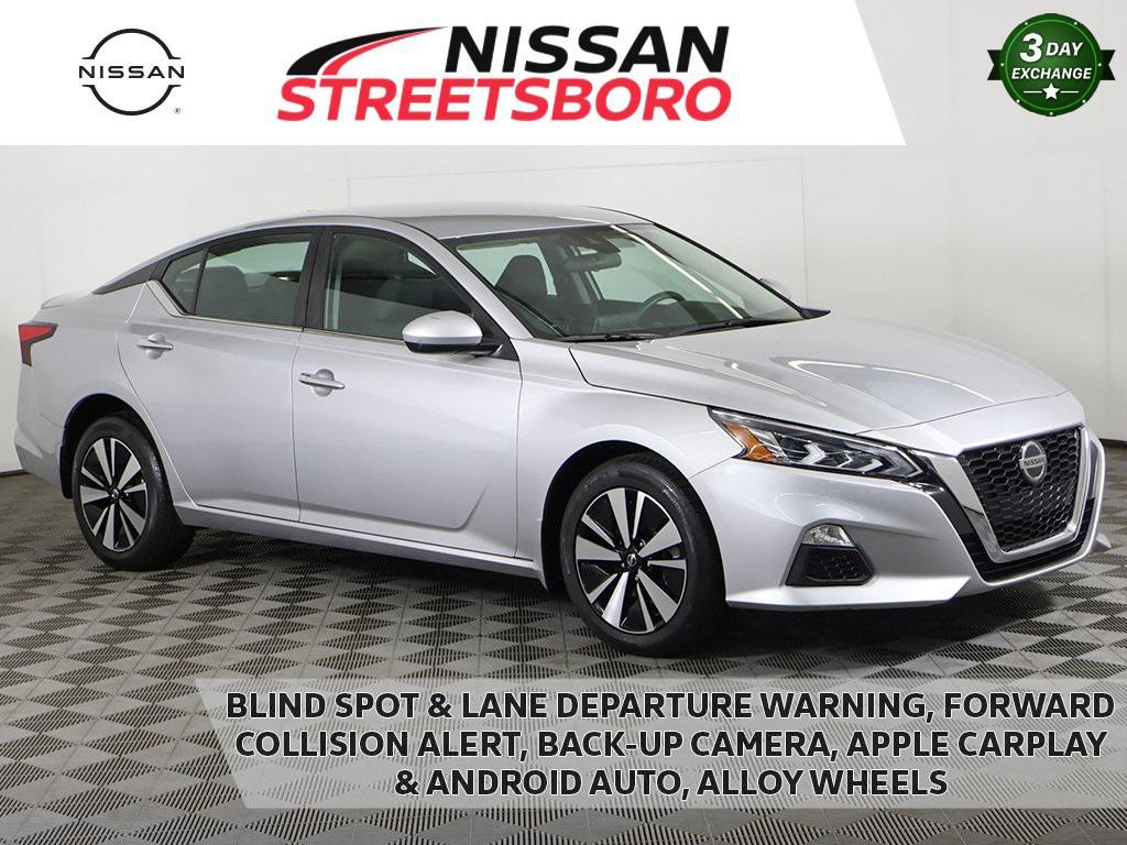 used 2022 Nissan Altima car, priced at $18,999
