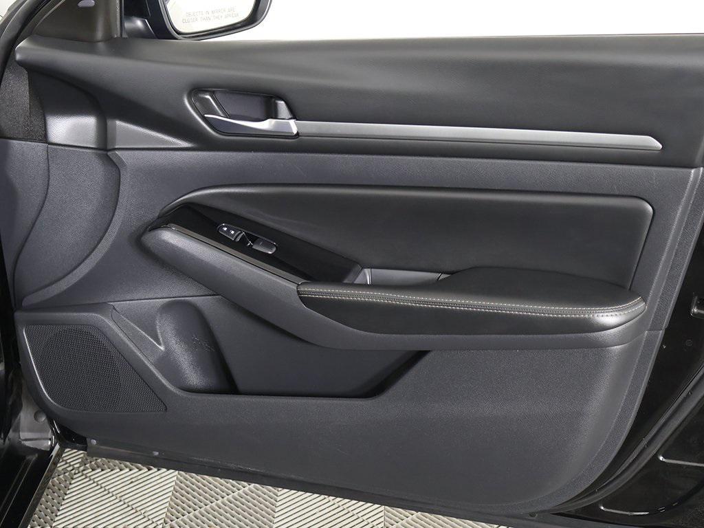 used 2023 Nissan Altima car, priced at $15,399