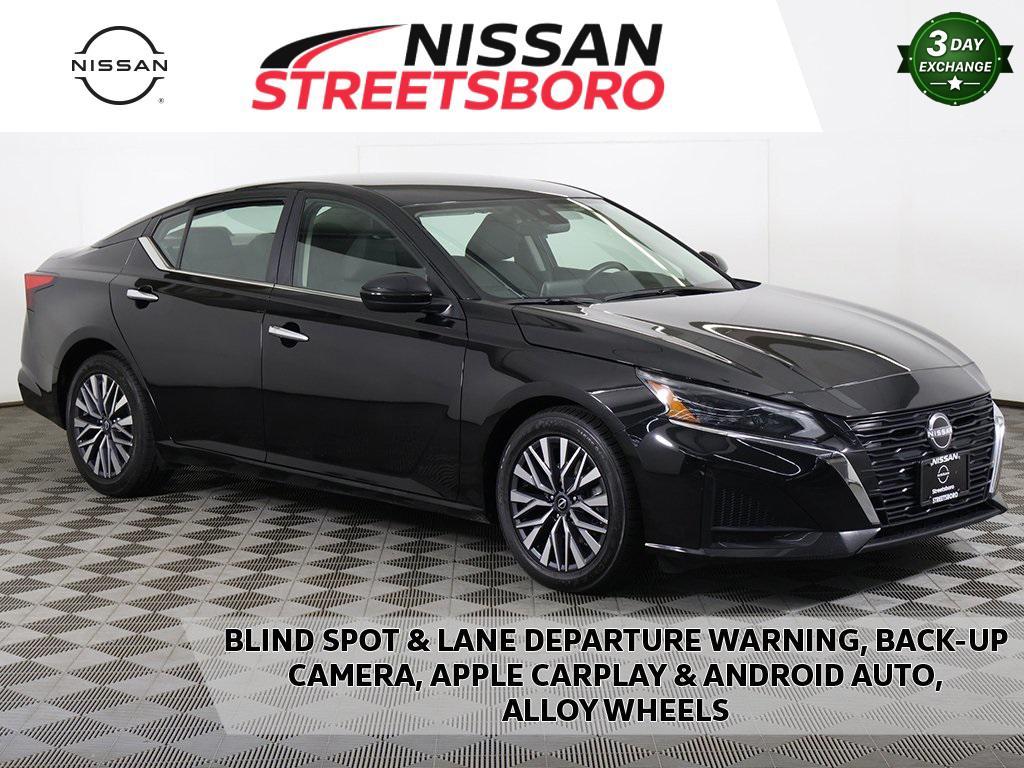 used 2023 Nissan Altima car, priced at $15,399