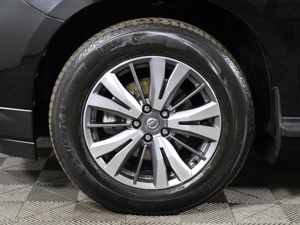 used 2020 Nissan Pathfinder car, priced at $12,999