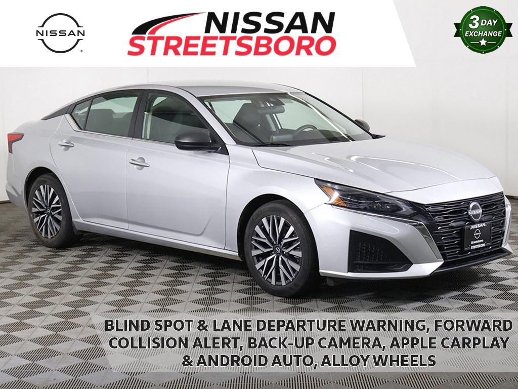 used 2024 Nissan Altima car, priced at $15,599