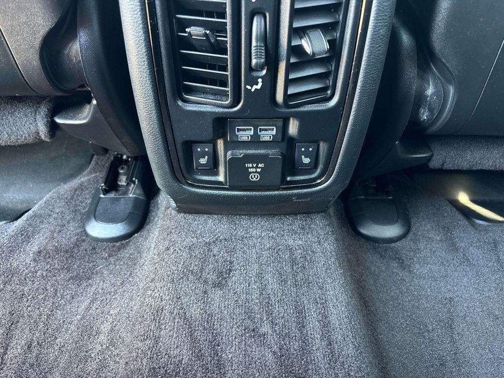 used 2018 Jeep Grand Cherokee car, priced at $23,395